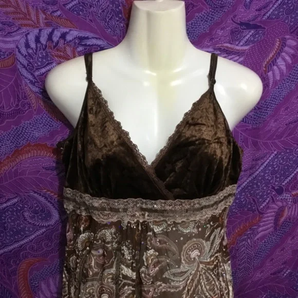 Velvet and sheer top size 18 - Picture 3 of 6